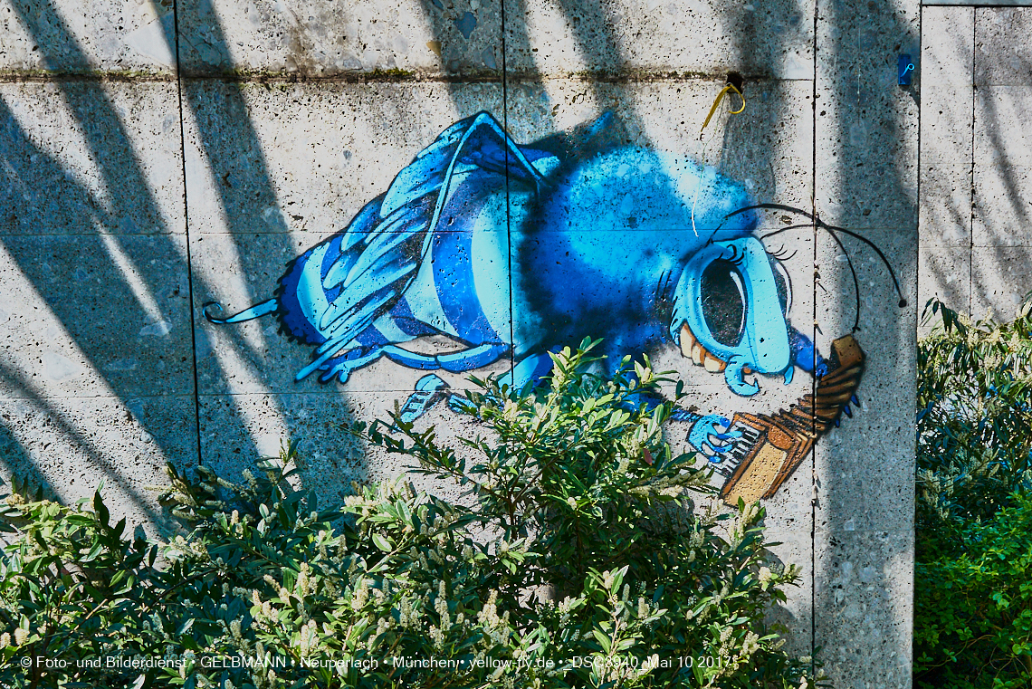 21.03.2017 - Abrissbaustelle Quiddezentrum in Neuperlach